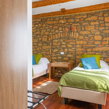 Vakantiehuis Amazing In Barban With Outdoor Swimming Pool, Wifi&2 Bedrooms *